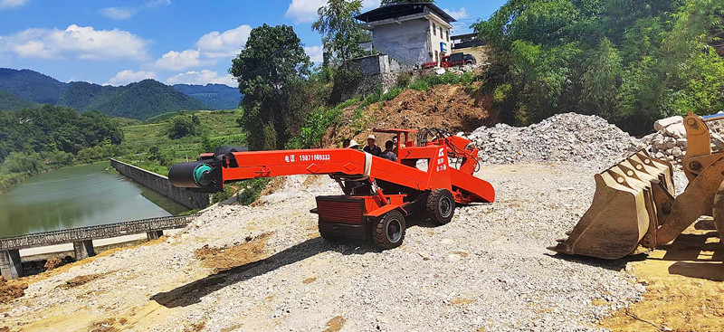 扒渣機(jī)多少錢一臺